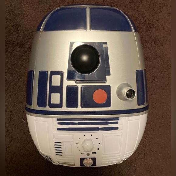 STAR WARS R2D2 Ultrasonic Cool Mist Humidifier. 9745D - Picture 1 of 7